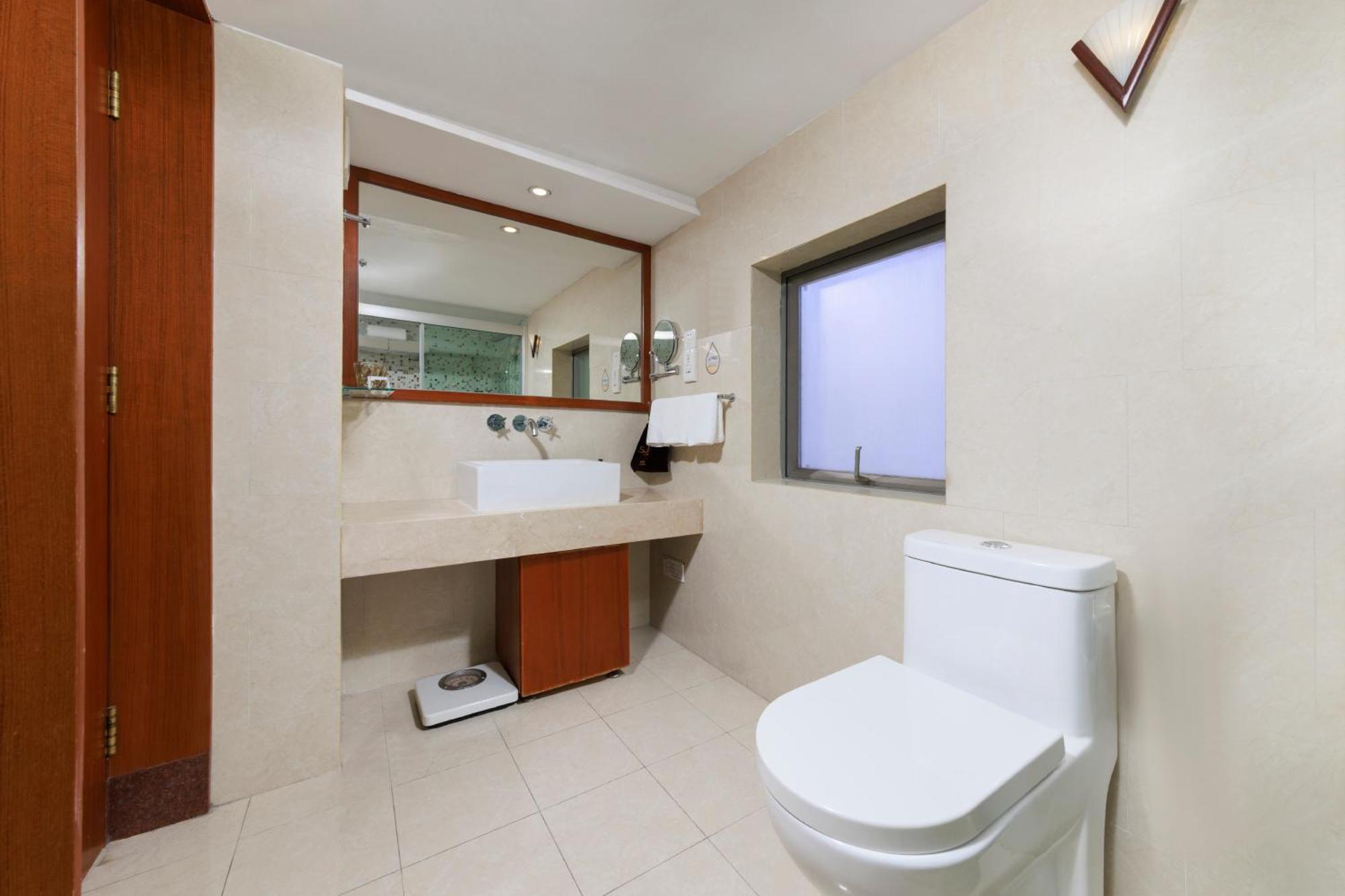 Sunflower &residence, Futian Port Branch Shenzhen